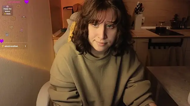 Snapshot of whatamarrie chatting on December 2024 06:49:01 PM whatamarrie online show from December 2024 06:49:01 PM