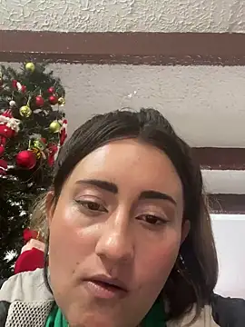 Snapshot of hanna_sky1 chatting on December 2024 05:11:01 PM hanna sky1 online show from December 2024 05:11:01 PM