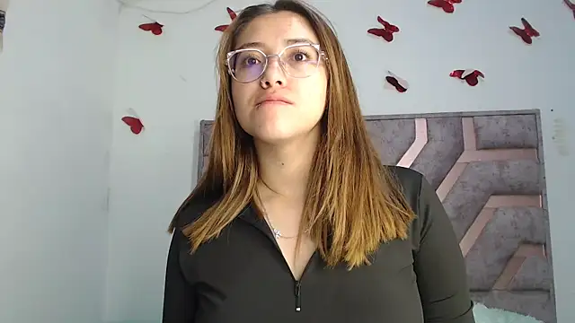 Snapshot of Anny_Fox- chatting on November 2025 05:19:01 AM Anny Fox- online show from November 2025 05:19:01 AM