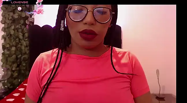 AmyBriiggs online show from February 2025 08:33:02 AM