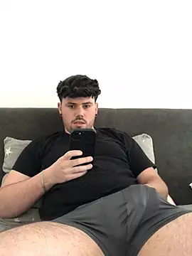 gayboooy nrw online show from April 2026 04:12:01 PM