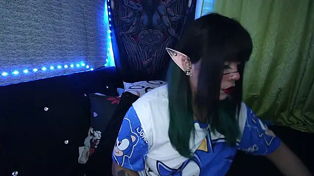 Snapshot of Eta_carinae chatting on January 2026 02:17:01 AM Eta carinae online show from January 2026 02:17:01 AM