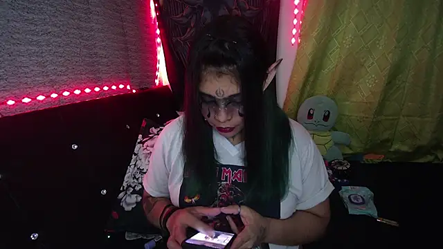 Snapshot of Eta_carinae chatting on January 2026 03:10:02 AM Eta carinae online show from January 2026 03:10:02 AM