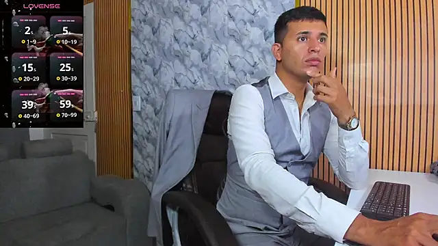 Hideintheoffice online show from January 2026 12:24:01 AM