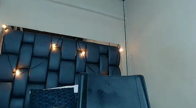 Samir bear online show from January 2025 12:36:02 PM