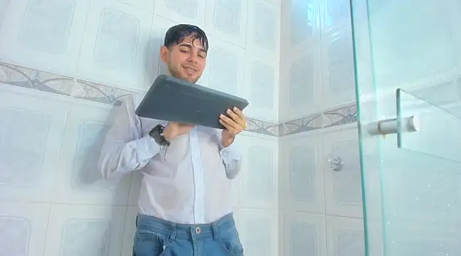 Samir bear online show from January 2025 03:45:01 PM