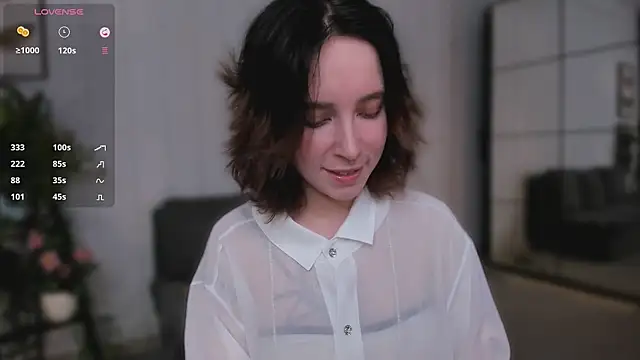 lilithlunna online show from March 2025 01:42:02 AM