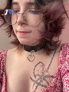 lilithlunna online show from March 2025 06:51:01 AM