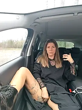 sansan2411 online show from February 2026 01:40:02 PM