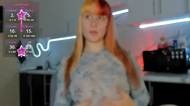 Snapshot of Sweet_white_chocolate chatting on November 2025 11:44:02 AM Sweet white chocolate online show from November 2025 11:44:02 AM