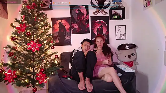 Ambar and daimon  online show from December 2025 09:56:02 PM