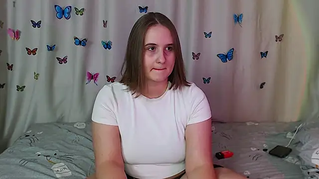 Snapshot of Phantommira chatting on January 2025 08:21:02 PM Phantommira online show from January 2025 08:21:02 PM