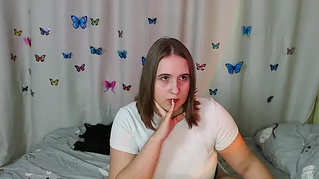 Snapshot of Phantommira chatting on January 2025 09:21:01 PM Phantommira online show from January 2025 09:21:01 PM