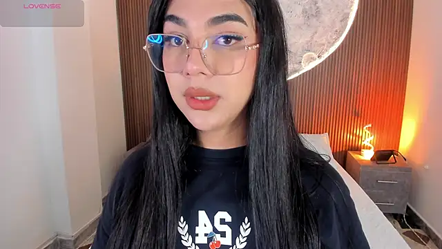 RoseCassie online show from February 2026 01:15:02 PM