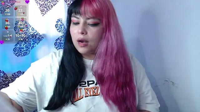 Snapshot of Pinky-Flower chatting on December 2024 10:23:01 PM Pinky-Flower online show from December 2024 10:23:01 PM