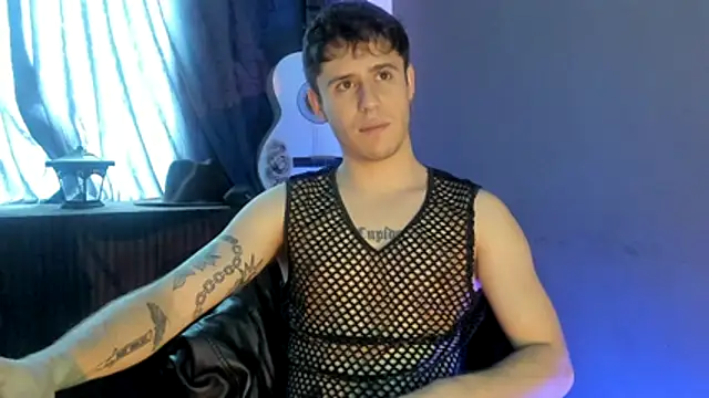 Antonello Vannucci online show from November 2025 02:50:01 PM