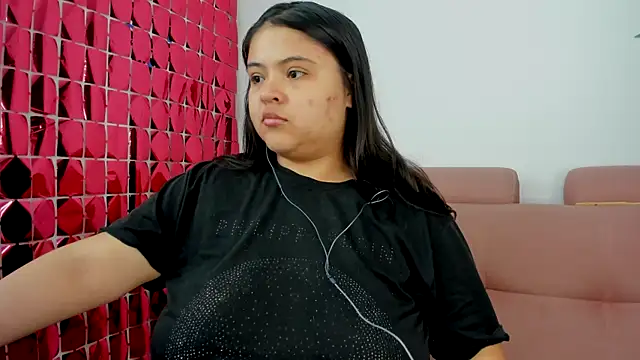 lizzie c online show from March 2026 03:35:02 PM