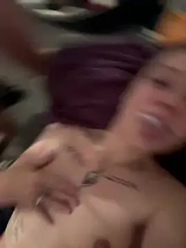 milabandolero online show from December 2024 09:22:01 PM