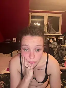 milabandolero online show from February 2025 10:43:01 PM