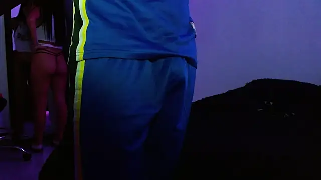 miia-liiam online show from February 2026 06:10:02 AM