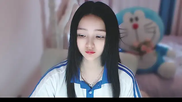 xiao-xiao-D online show from February 2025 11:27:01 AM