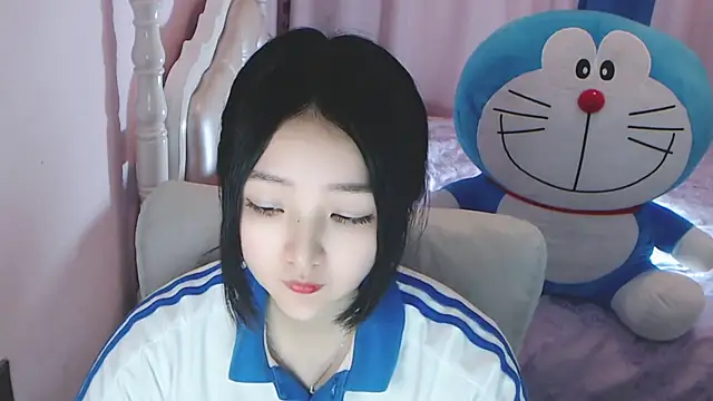 xiao-xiao-D online show from February 2025 07:45:01 AM