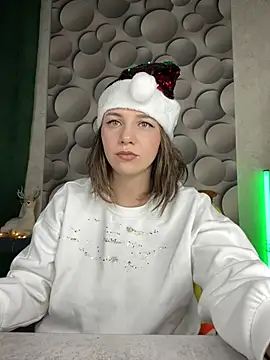 Snapshot of Cute_smile_sharon chatting on December 2024 02:17:02 AM Cute smile sharon online show from December 2024 02:17:02 AM