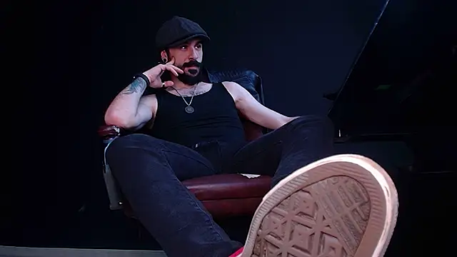 AxelColton online show from November 2025 05:54:01 AM