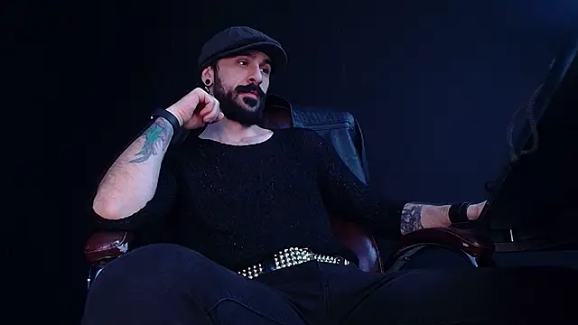 AxelColton online show from November 2025 07:56:01 AM