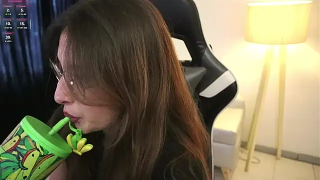 Snapshot of Daisha_Riley chatting on October 2025 04:41:02 PM Daisha Riley online show from October 2025 04:41:02 PM