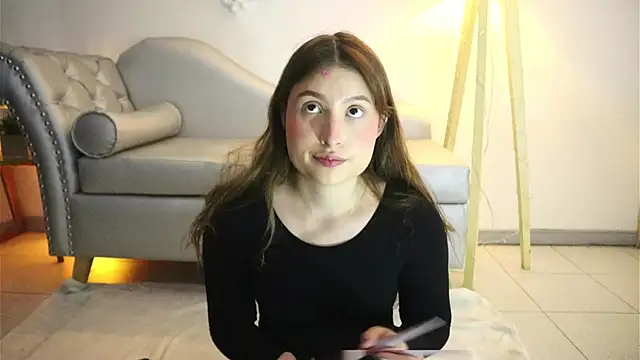 Snapshot of Daisha_Riley chatting on December 2025 02:04:02 PM Daisha Riley online show from December 2025 02:04:02 PM