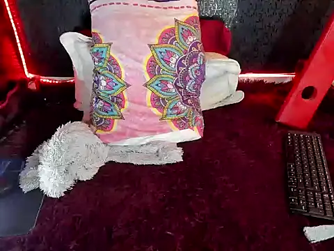 Snapshot of katizaldana chatting on February 2025 09:32:01 AM katizaldana online show from February 2025 09:32:01 AM