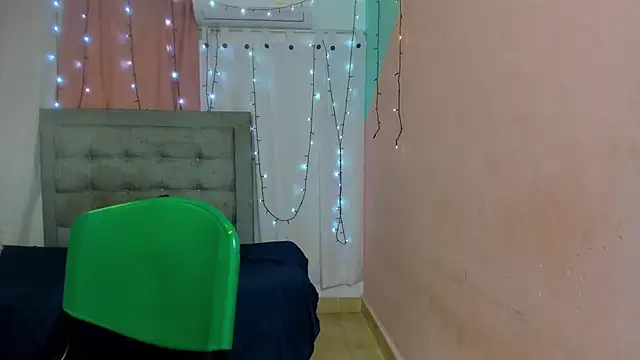 dani-lue online show from January 2025 11:44:02 AM