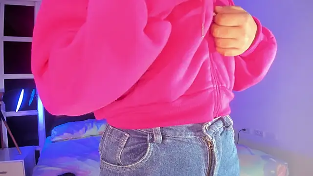 loladupont online show from March 2026 02:46:01 AM