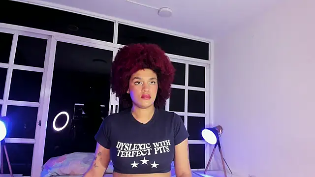 loladupont online show from April 2026 03:00:02 AM