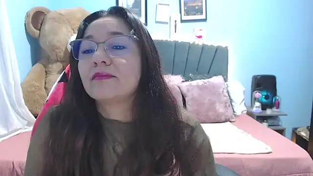 AngelRouss online show from February 2026 09:06:02 AM