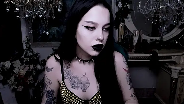 Snapshot of alexx_succubus chatting on January 2025 08:22:02 PM alexx succubus online show from January 2025 08:22:02 PM