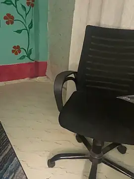 hot menka online show from March 2025 02:26:02 PM