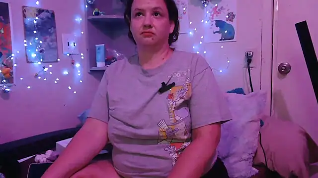 Snapshot of JustJen4Now chatting on September 2025 04:28:01 AM JustJen4Now online show from September 2025 04:28:01 AM