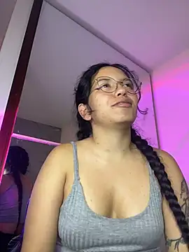 Snapshot of Rosita_forever_ chatting on May 2026 08:47:02 PM Rosita forever online show from May 2026 08:47:02 PM
