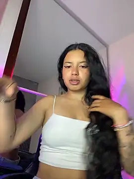 Snapshot of Rosita_forever_ chatting on May 2026 02:58:01 PM Rosita forever online show from May 2026 02:58:01 PM
