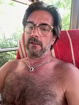 Johnny Bottoms online show from July 2026 10:09:02 PM