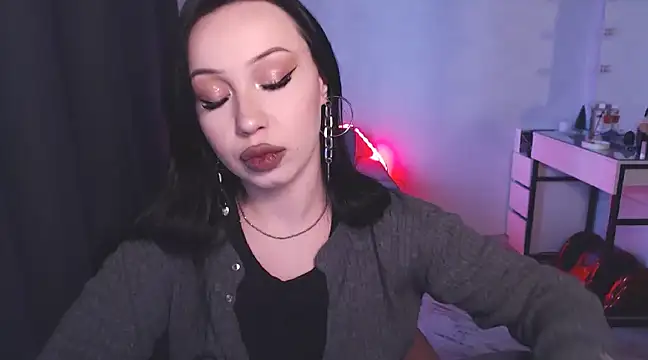 Snapshot of MoranaMissGod chatting on January 2025 10:05:01 AM MoranaMissGod online show from January 2025 10:05:01 AM