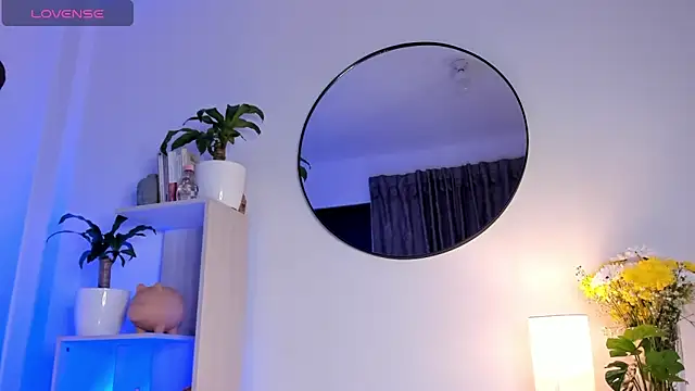 martina roldam online show from January 2025 04:05:01 AM