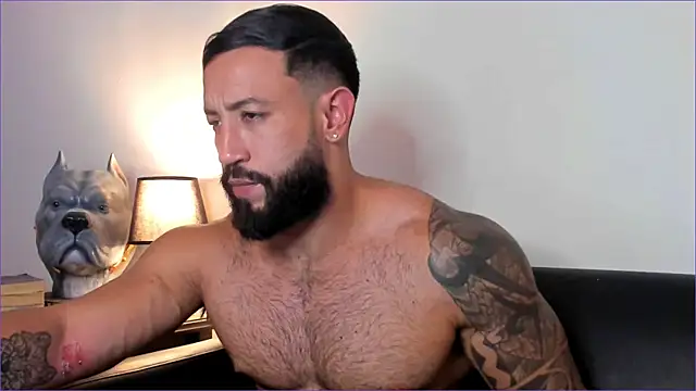 Snapshot of BradLeon_ chatting on September 2025 11:51:02 PM BradLeon online show from September 2025 11:51:02 PM