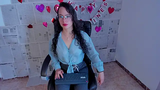 emmaTorres1 online show from February 2025 04:56:02 PM