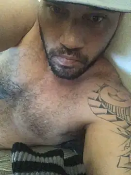 Snapshot of Hawaiianeyes chatting on October 2025 04:53:02 AM Hawaiianeyes online show from October 2025 04:53:02 AM