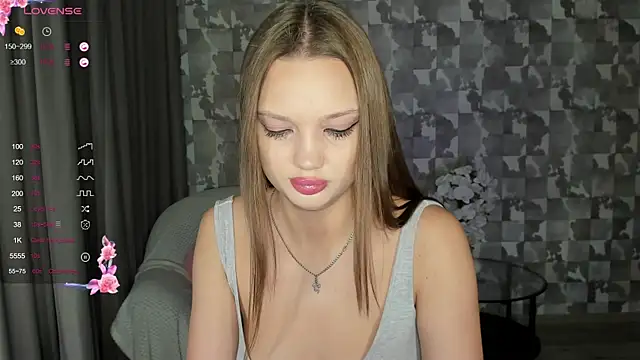 Snapshot of Lovely_Lure chatting on January 2025 02:00:02 AM Lovely Lure online show from January 2025 02:00:02 AM