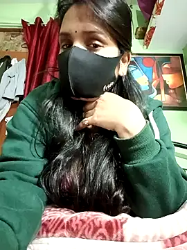 Snapshot of Soniya_444 chatting on December 2024 06:52:01 PM Soniya 444 online show from December 2024 06:52:01 PM