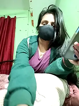 Snapshot of Soniya_444 chatting on December 2024 08:32:01 PM Soniya 444 online show from December 2024 08:32:01 PM